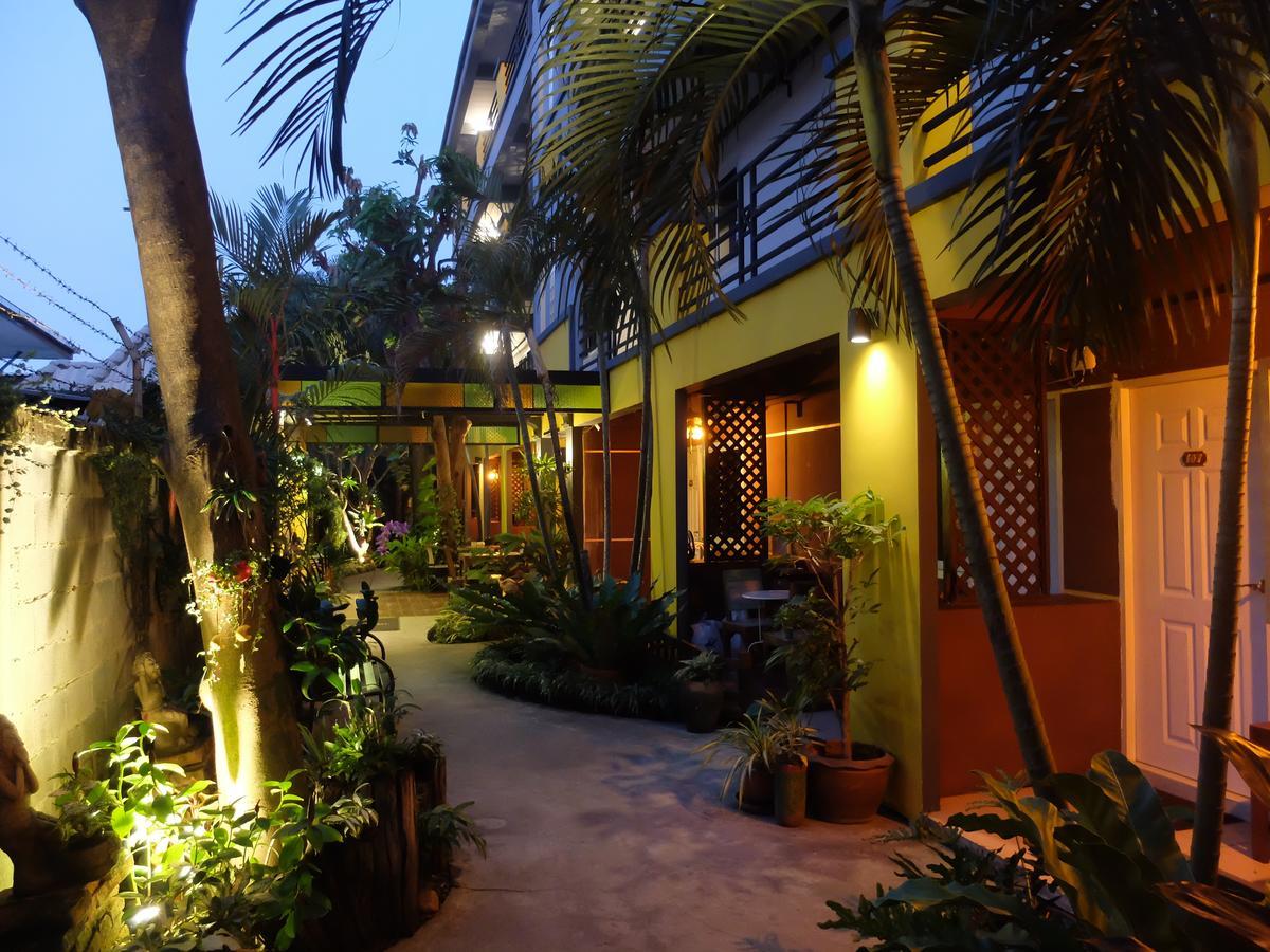Baan Baimai Boutique Room Аюттхая Екстер'єр фото